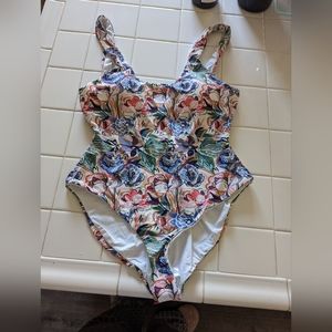 Dippin daisy, one piece bathing suits , reversible
